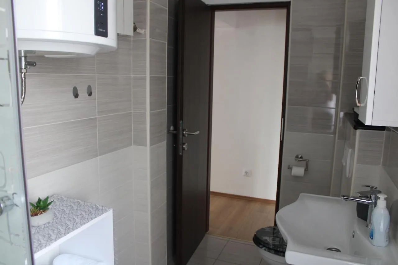 Apartman Lovro Rijeka 0*,  Croatia